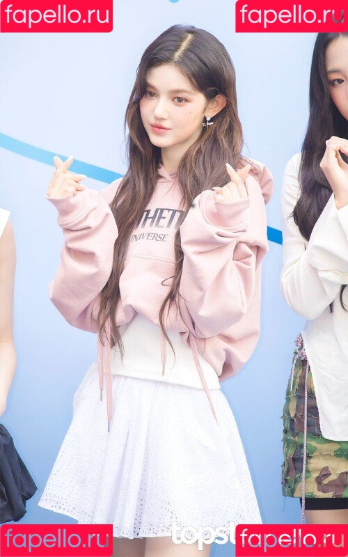 NewJeans Onlyfans Photo Gallery 