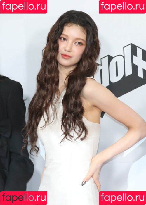 NewJeans Onlyfans Photo Gallery 