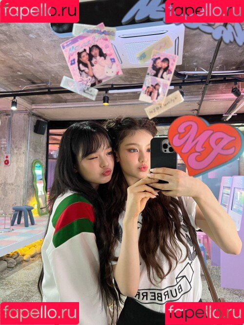 NewJeans Onlyfans Photo Gallery 