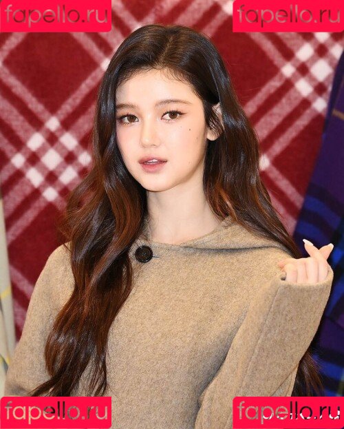 NewJeans Onlyfans Photo Gallery 