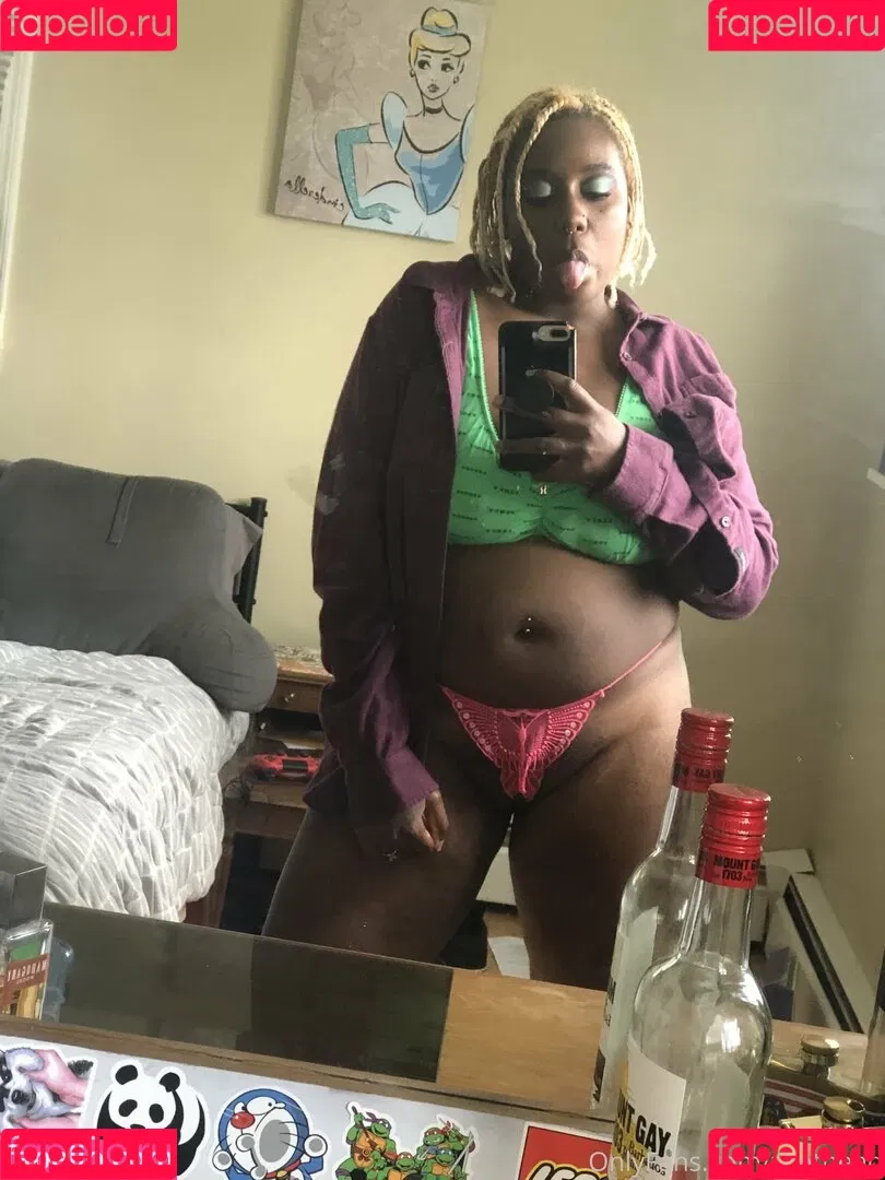 thothead Onlyfans Photo Gallery 
