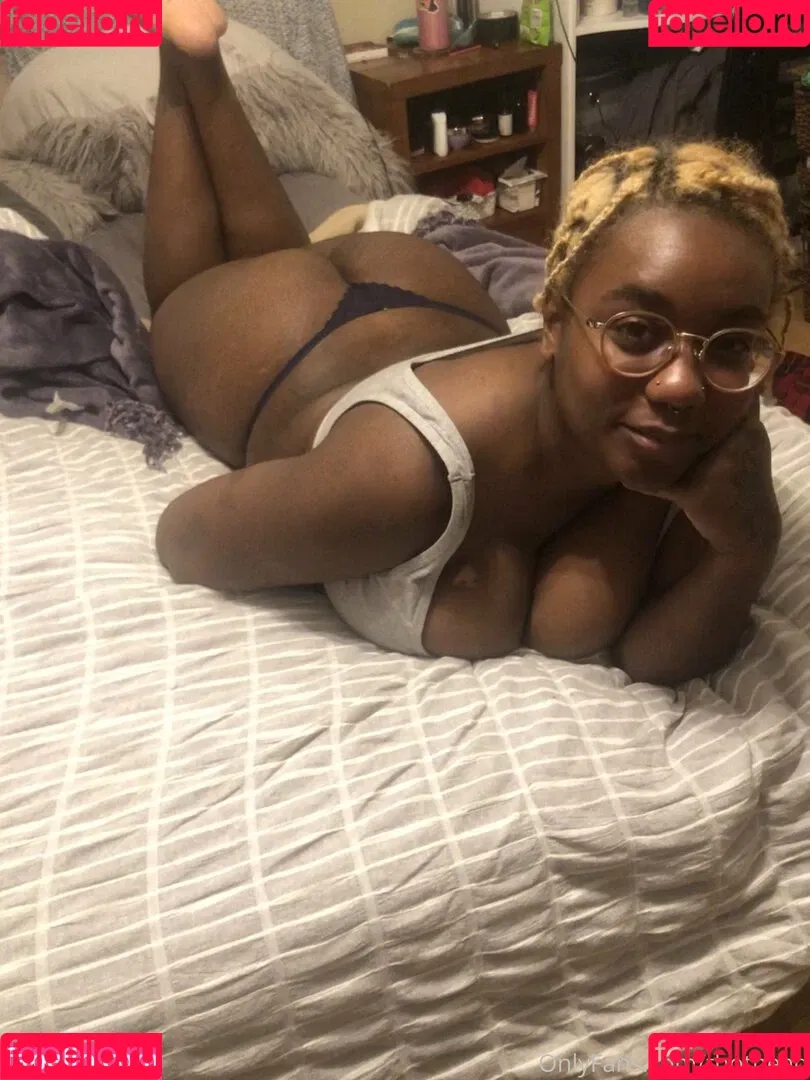 thothead Onlyfans Photo Gallery 
