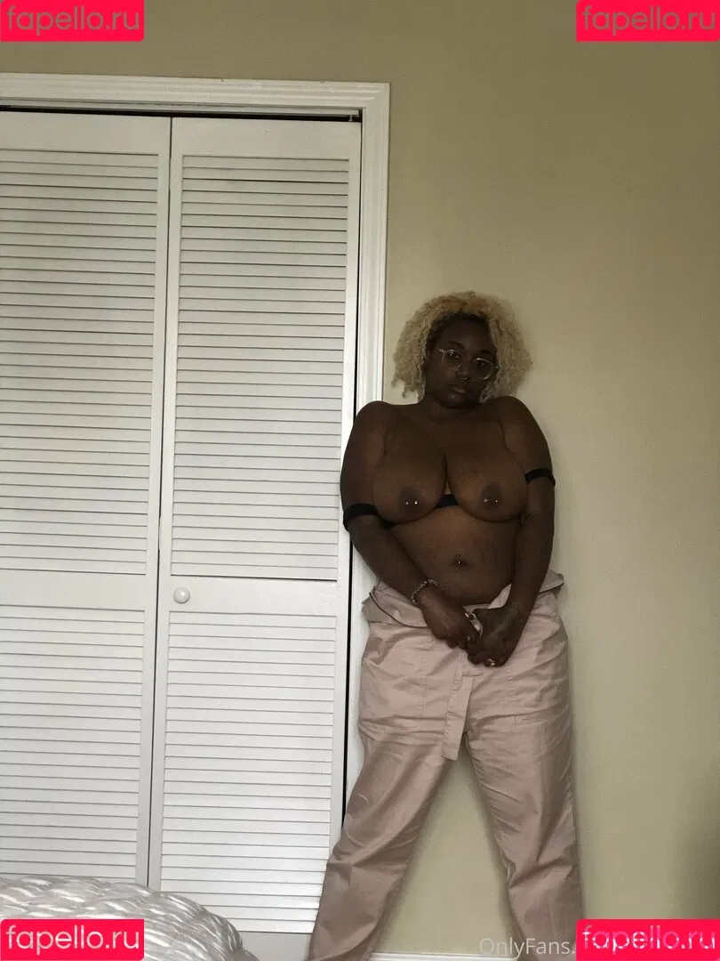 thothead Onlyfans Photo Gallery 