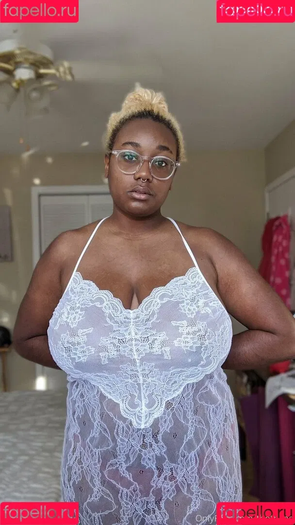 thothead Onlyfans Photo Gallery 