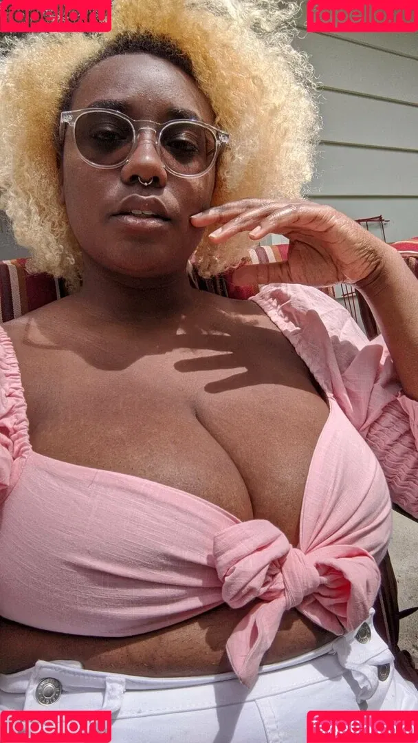 thothead Onlyfans Photo Gallery 