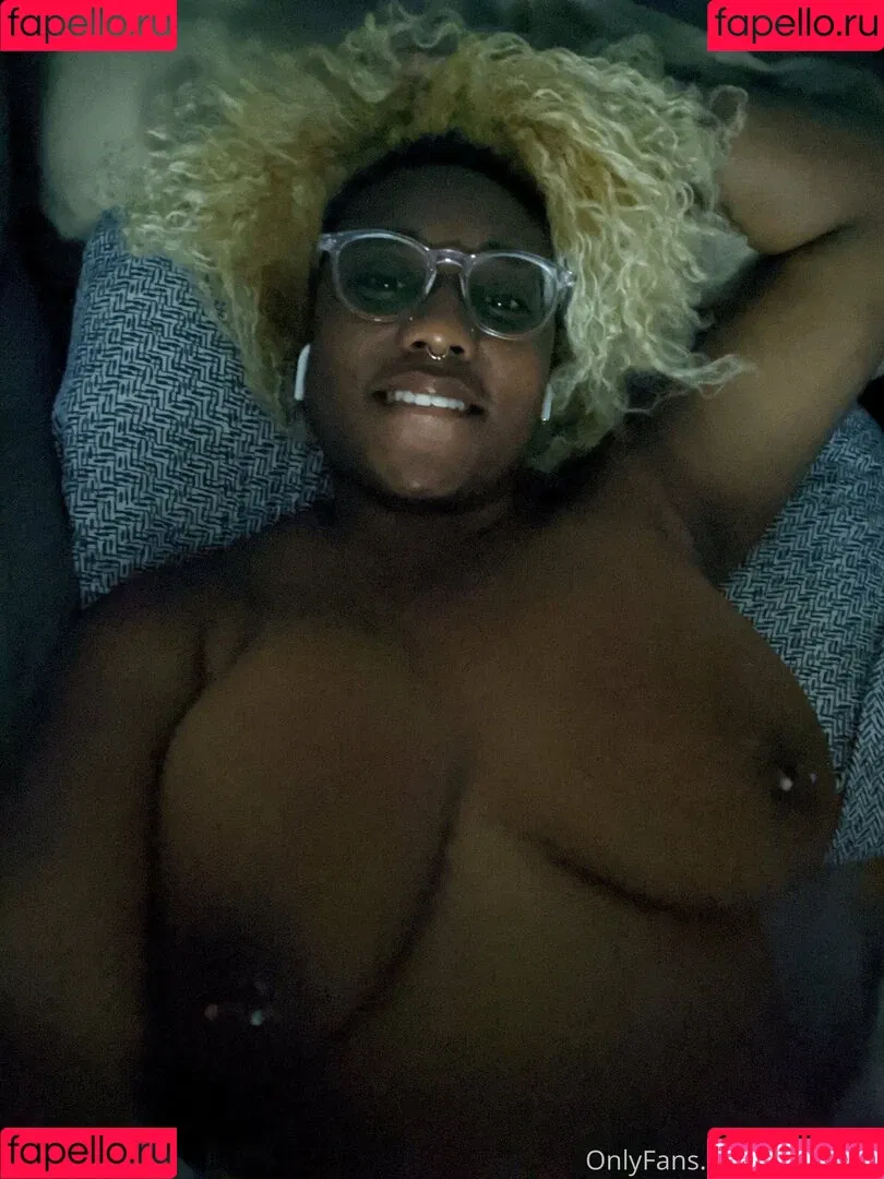 thothead Onlyfans Photo Gallery 