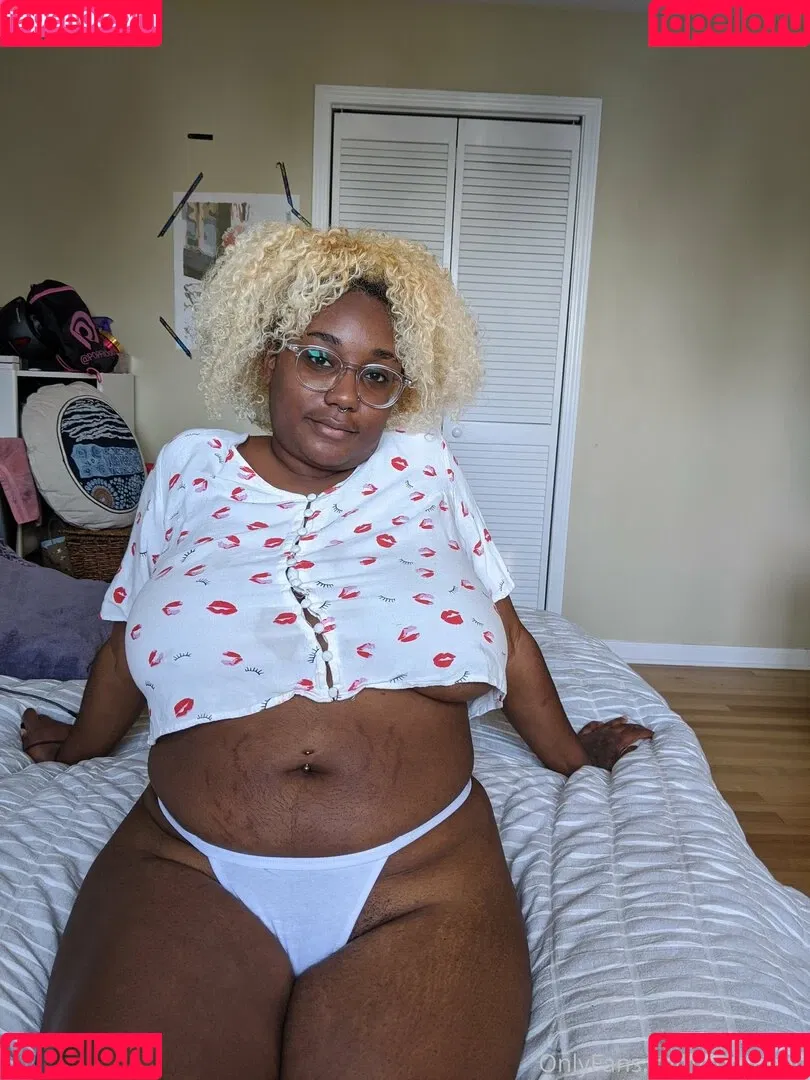 thothead Onlyfans Photo Gallery 