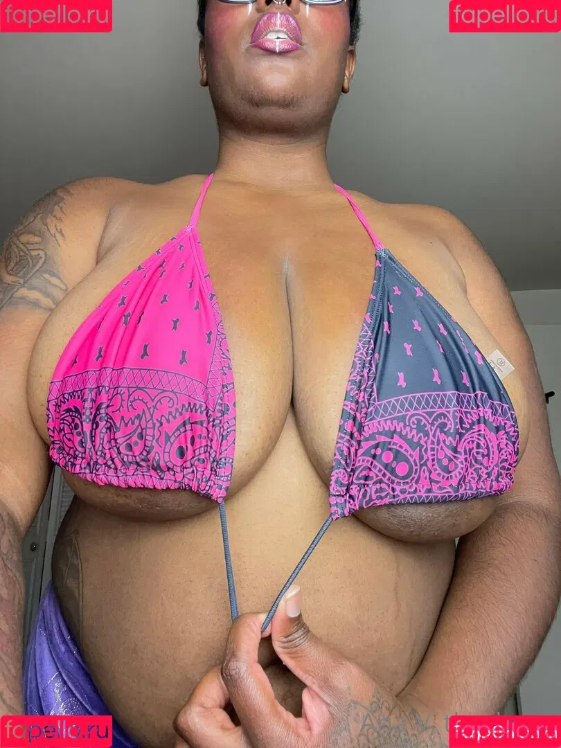 thothead Onlyfans Photo Gallery 