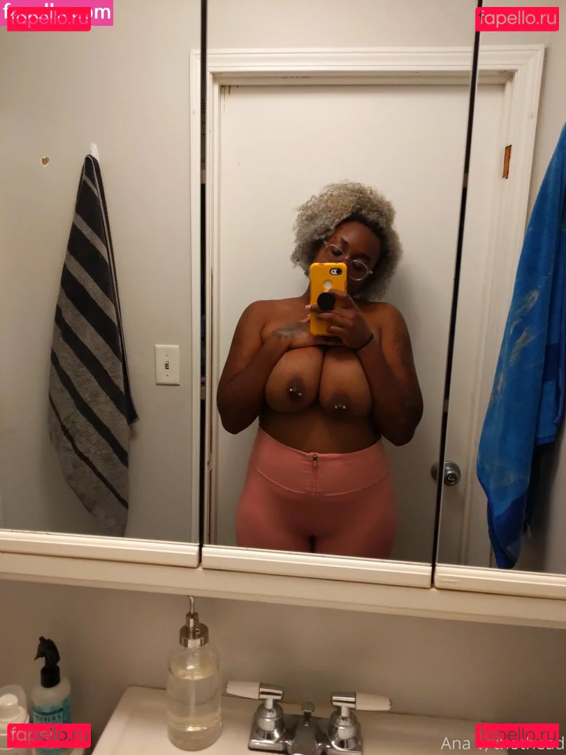 thothead Onlyfans Photo Gallery 