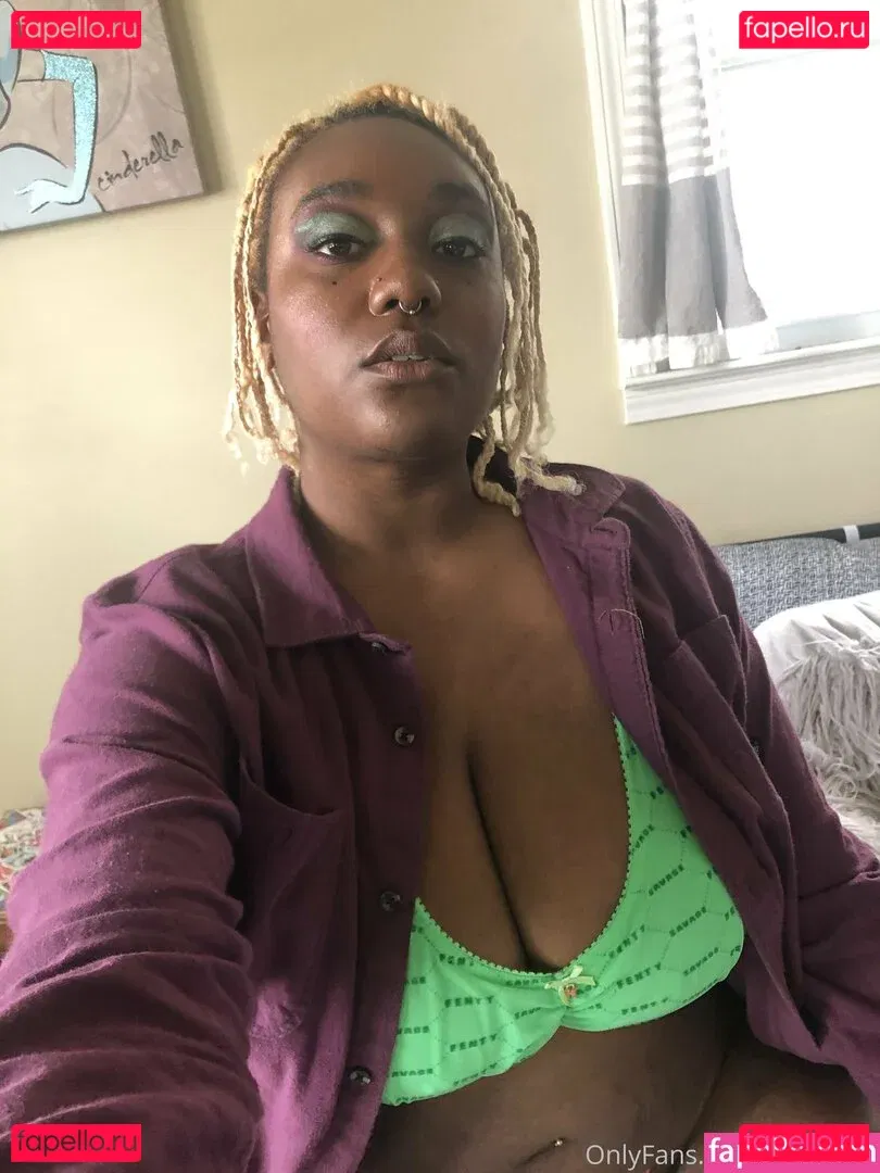 thothead Onlyfans Photo Gallery 