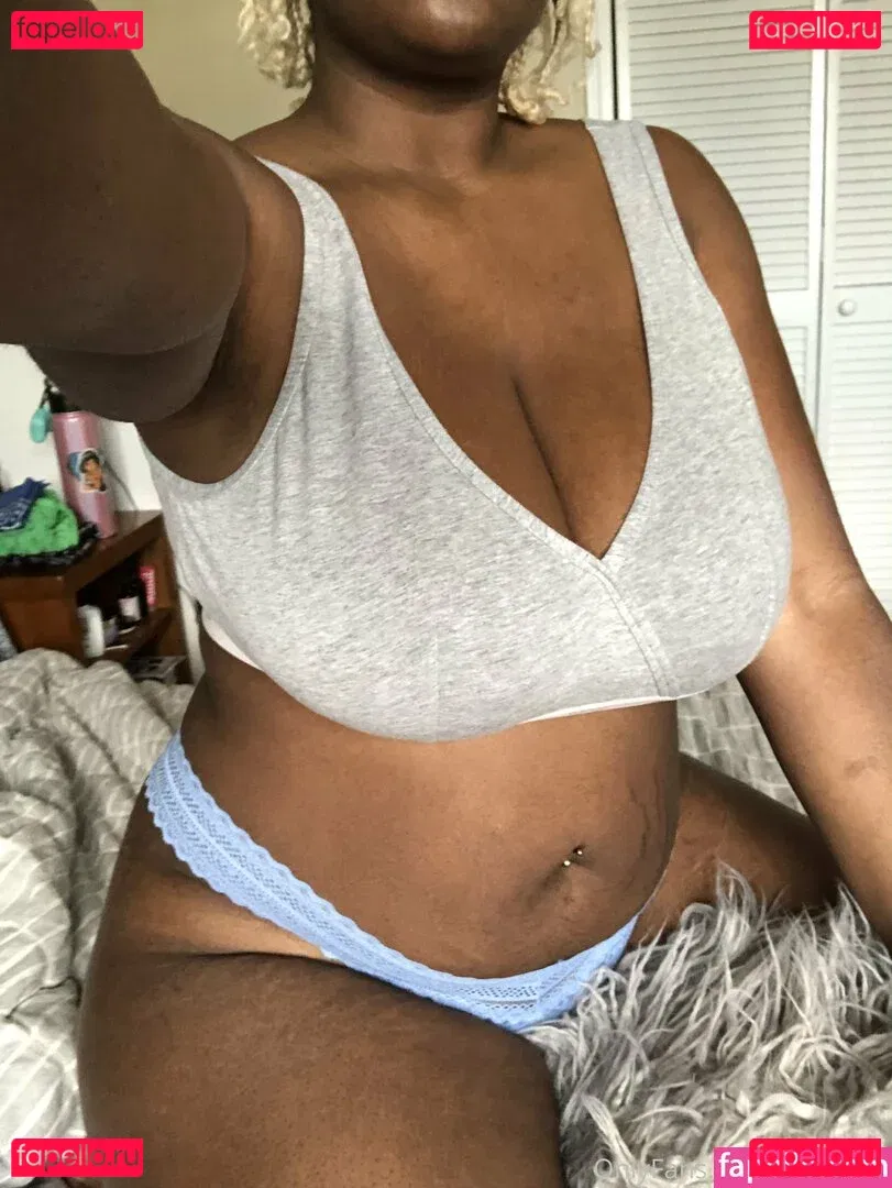 thothead Onlyfans Photo Gallery 