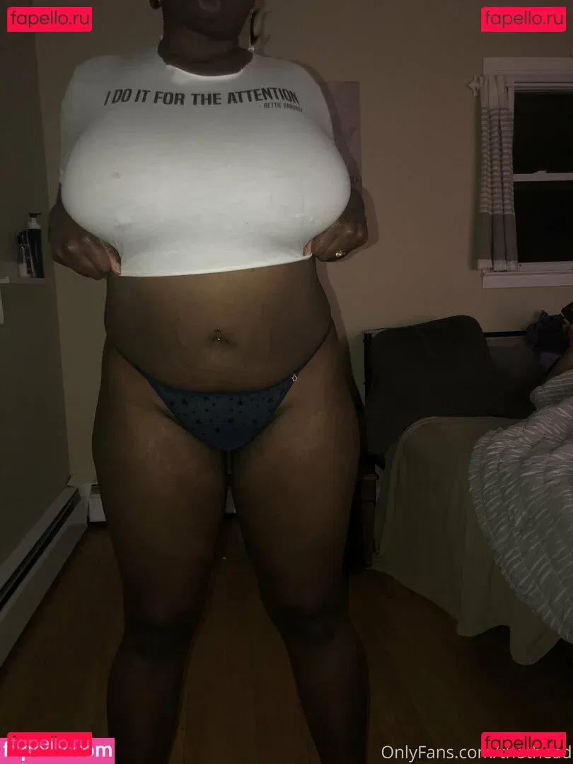 thothead Onlyfans Photo Gallery 