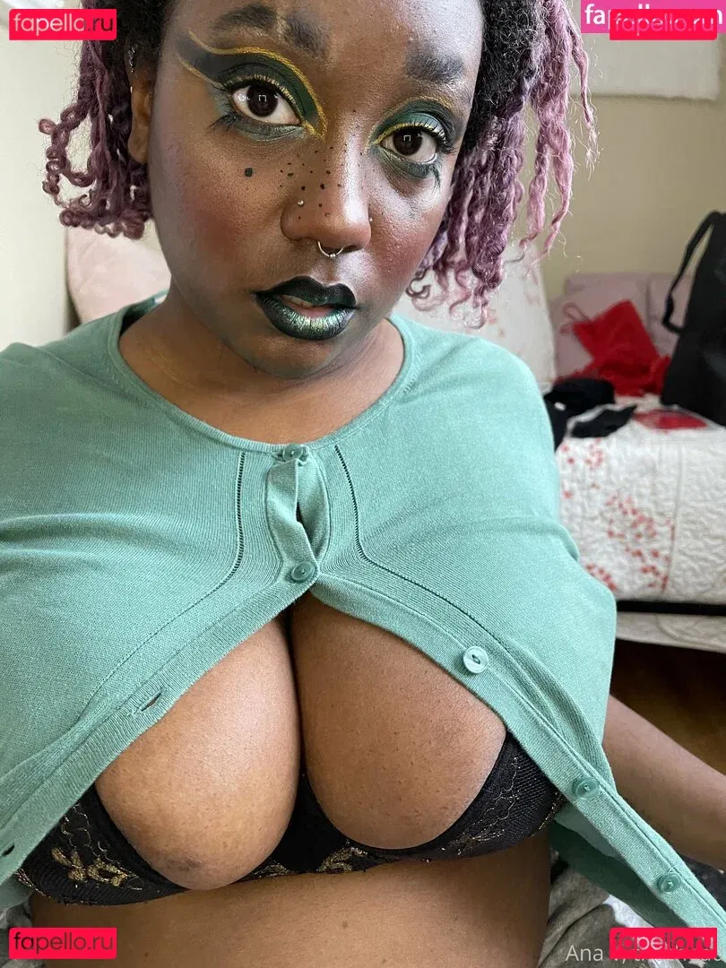 thothead Onlyfans Photo Gallery 