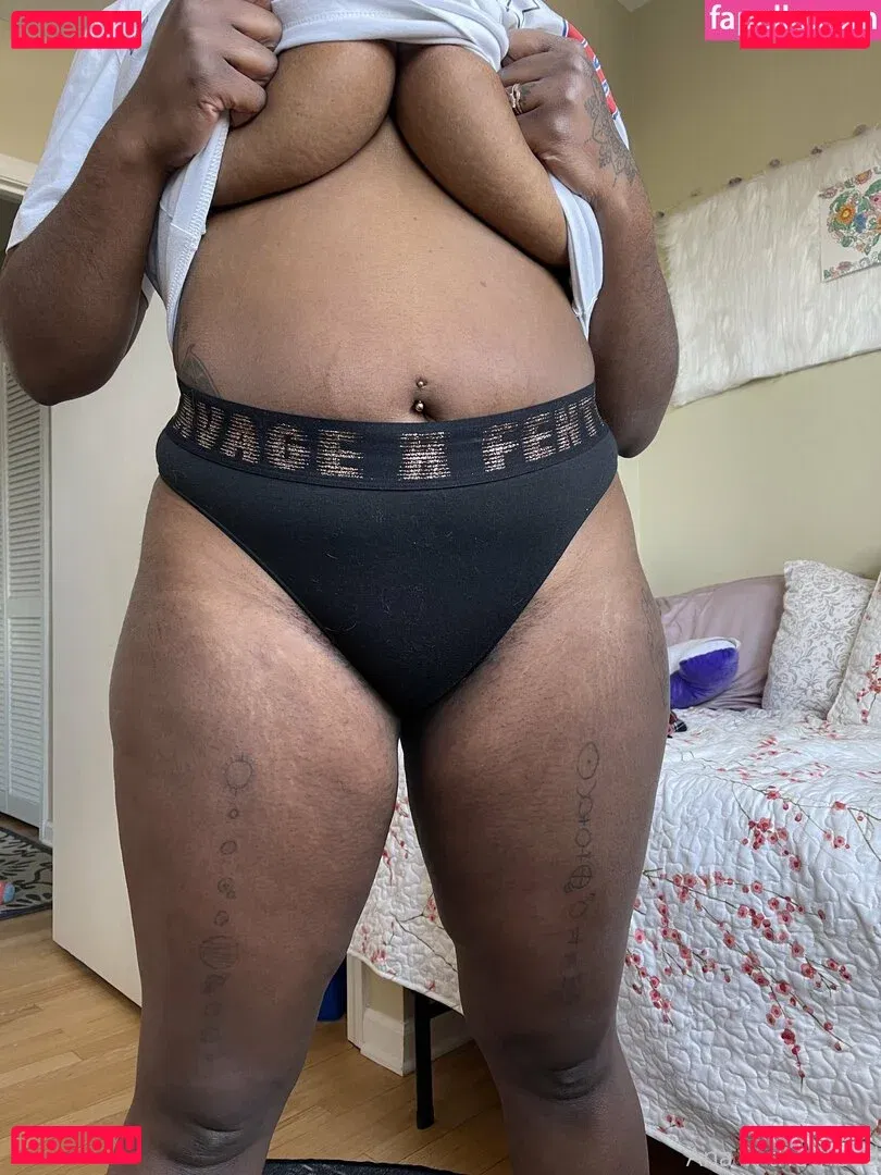 thothead Onlyfans Photo Gallery 