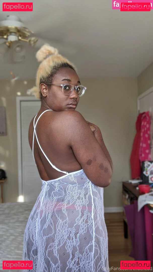 thothead Onlyfans Photo Gallery 