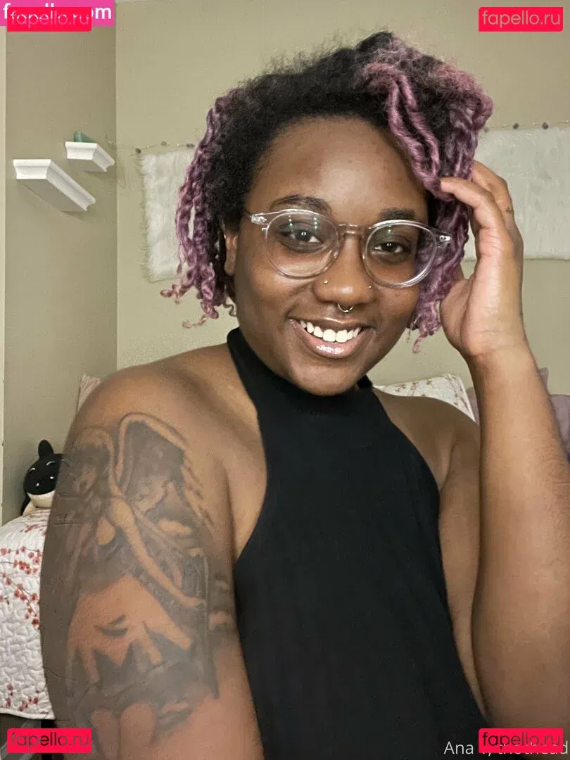 thothead Onlyfans Photo Gallery 