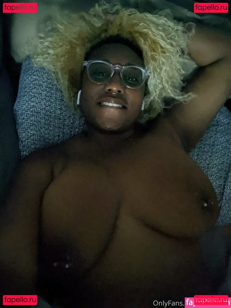 thothead Onlyfans Photo Gallery 