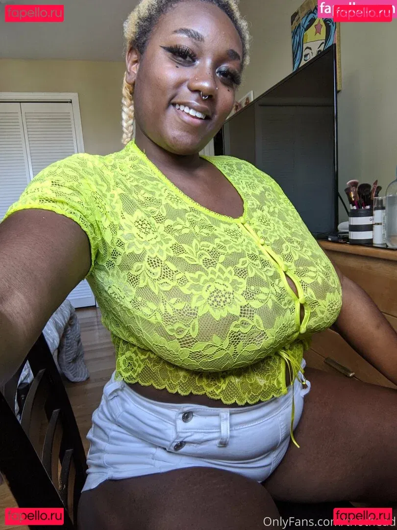 thothead Onlyfans Photo Gallery 