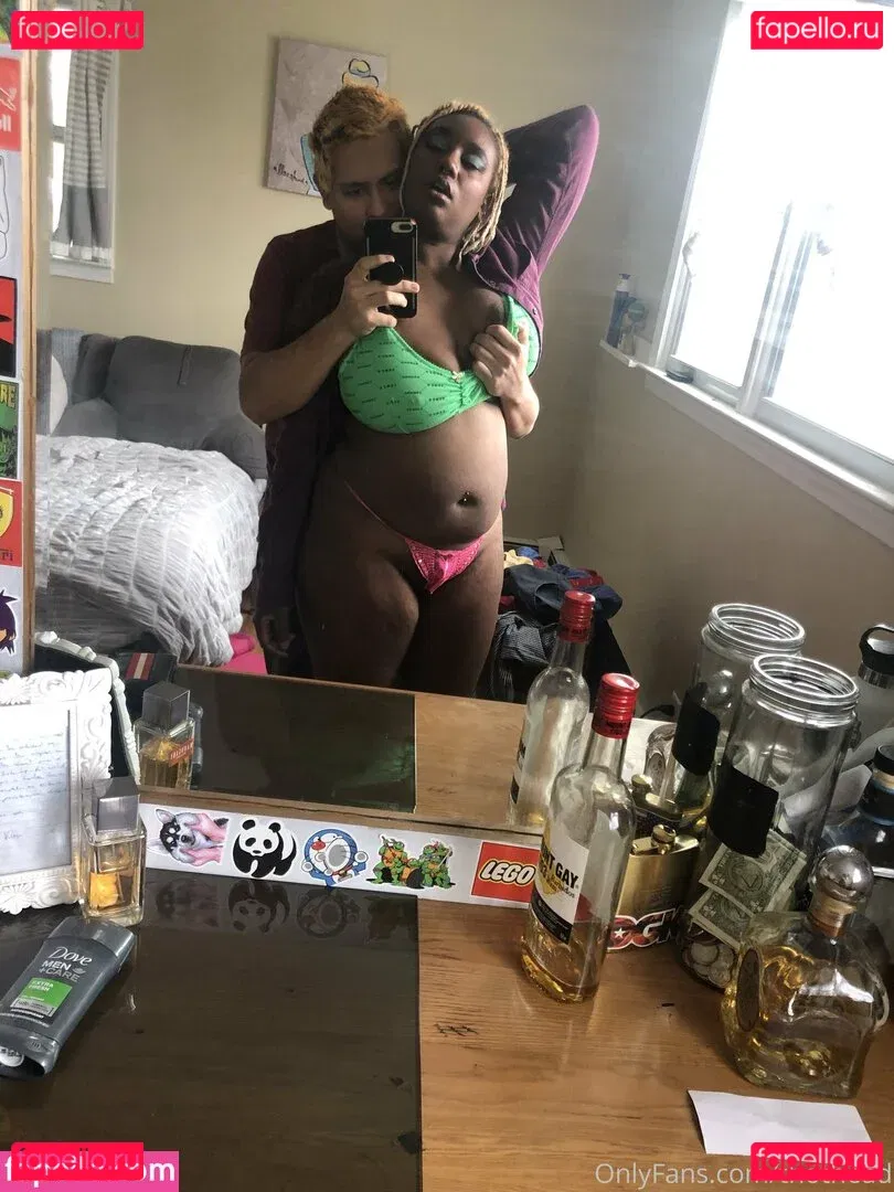 thothead Onlyfans Photo Gallery 