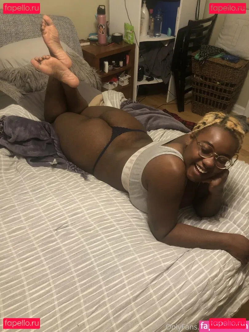 thothead Onlyfans Photo Gallery 