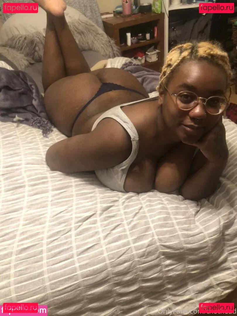 thothead Onlyfans Photo Gallery 