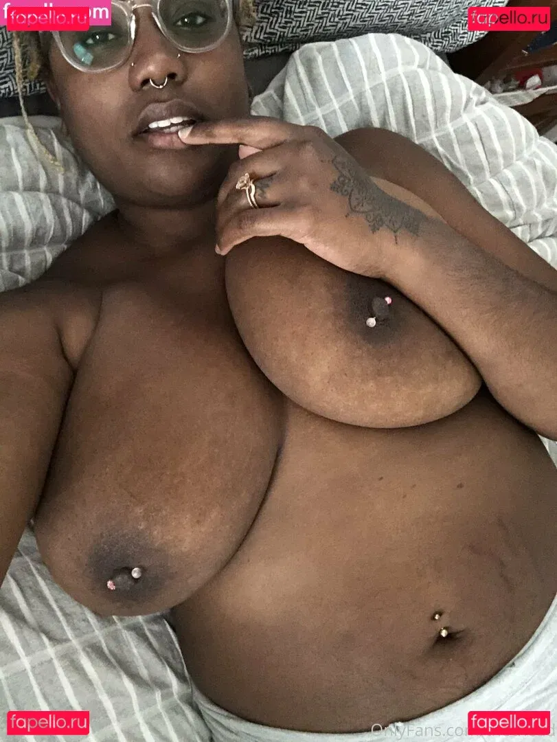 thothead Onlyfans Photo Gallery 