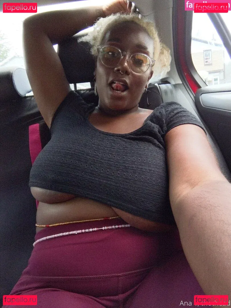 thothead Onlyfans Photo Gallery 