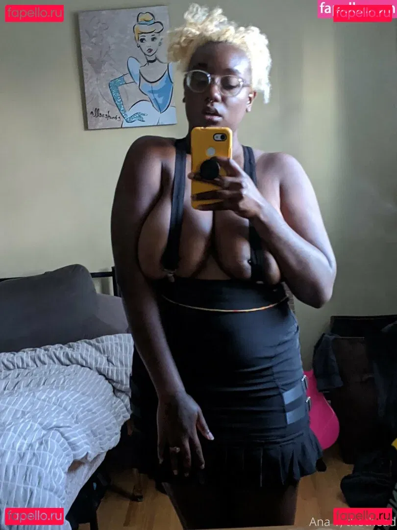 thothead Onlyfans Photo Gallery 