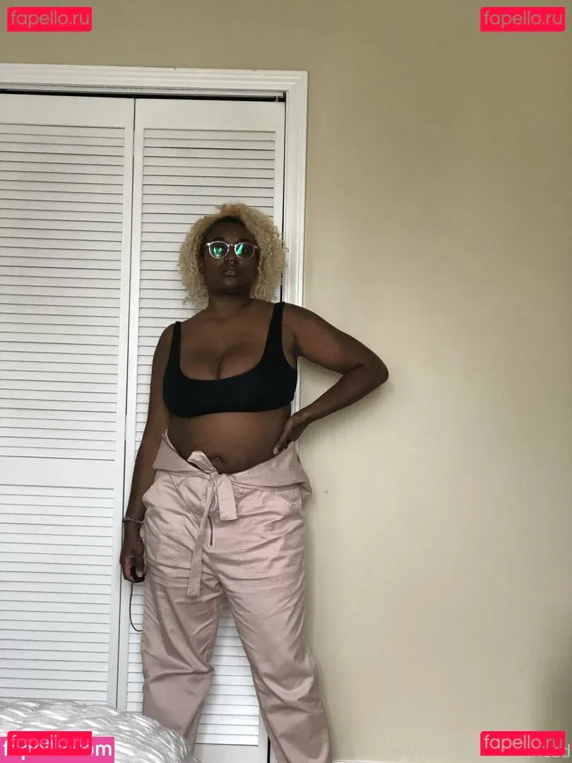 thothead Onlyfans Photo Gallery 