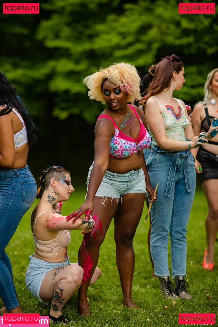 thothead Onlyfans Photo Gallery 