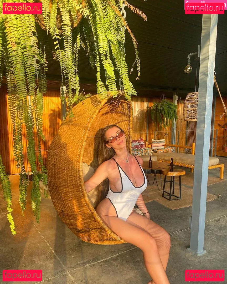 Emma Char Onlyfans Photo Gallery 