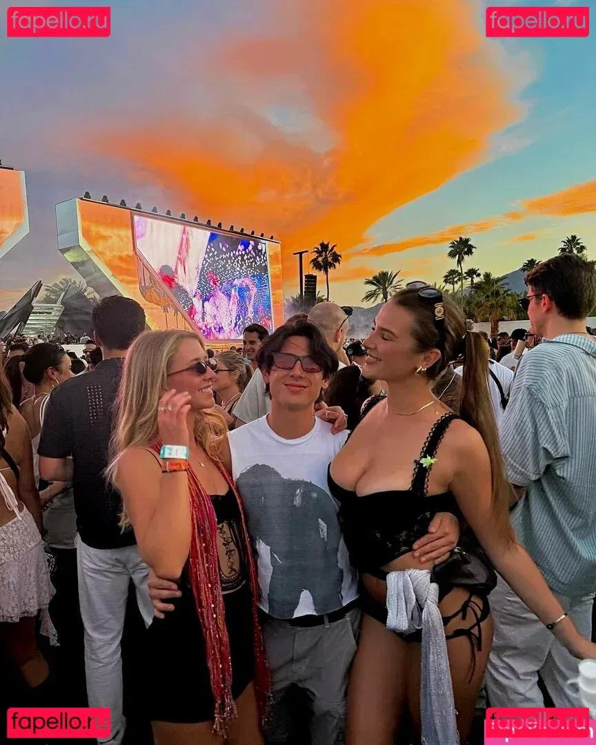 Emma Char Onlyfans Photo Gallery 