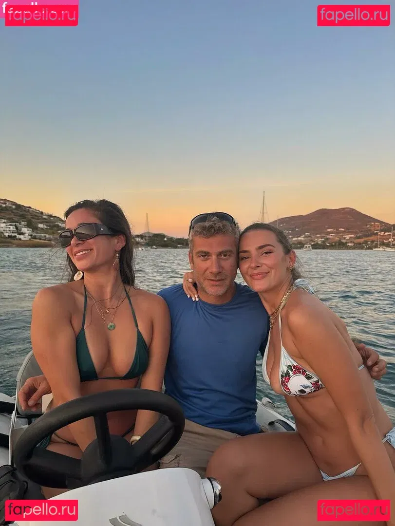 Emma Char Onlyfans Photo Gallery 