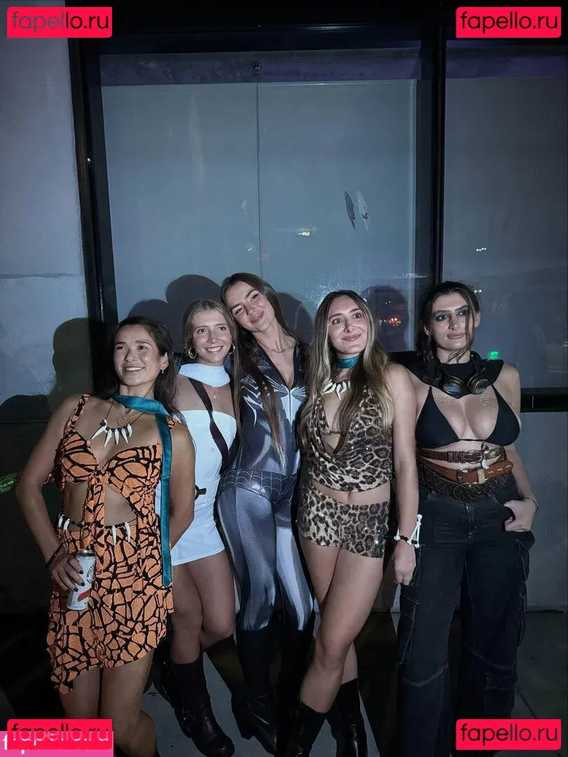 Emma Char Onlyfans Photo Gallery 