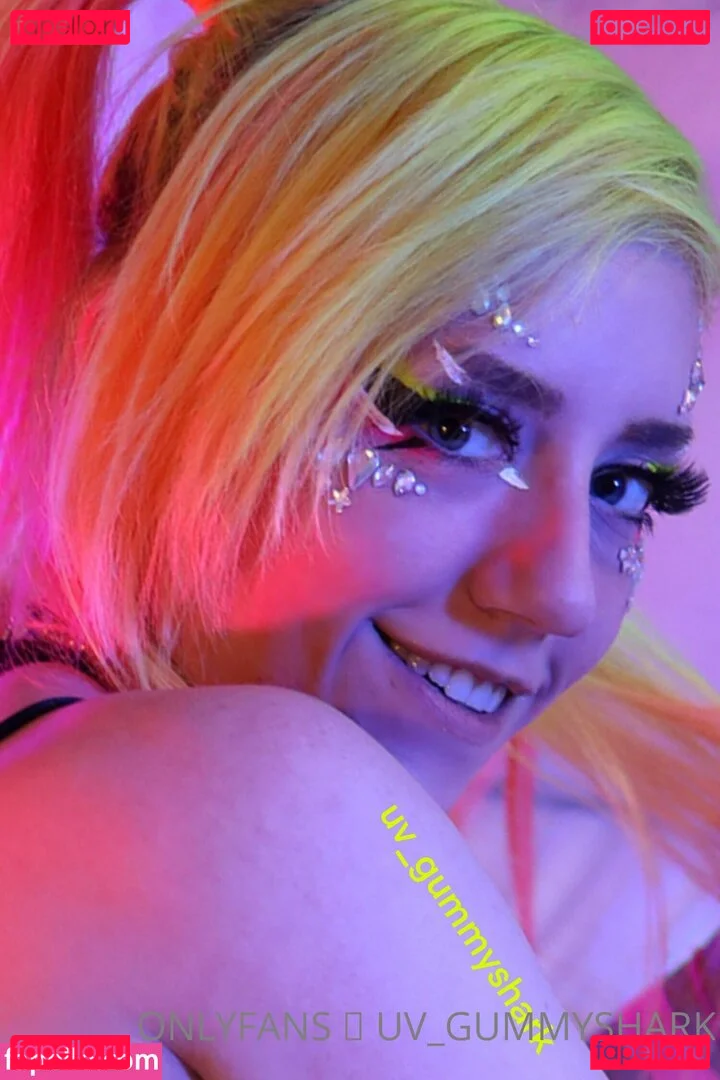 uv_gummyshark Onlyfans Photo Gallery 