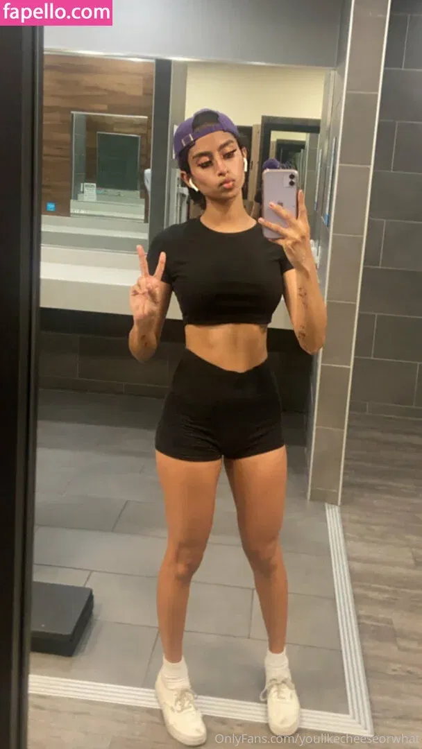 theultimatedeciever Onlyfans Photo Gallery 