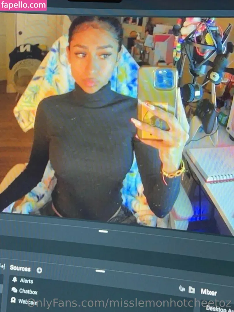 theultimatedeciever Onlyfans Photo Gallery 