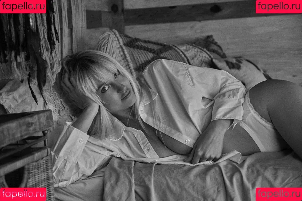 Genevieve Morton Onlyfans Photo Gallery 