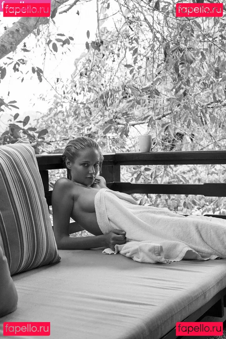 Genevieve Morton Onlyfans Photo Gallery 