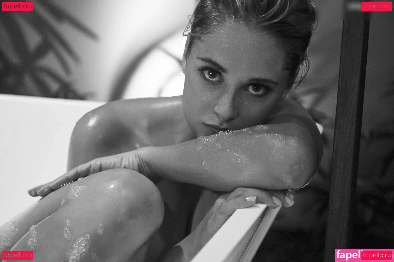 Genevieve Morton Onlyfans Photo Gallery 