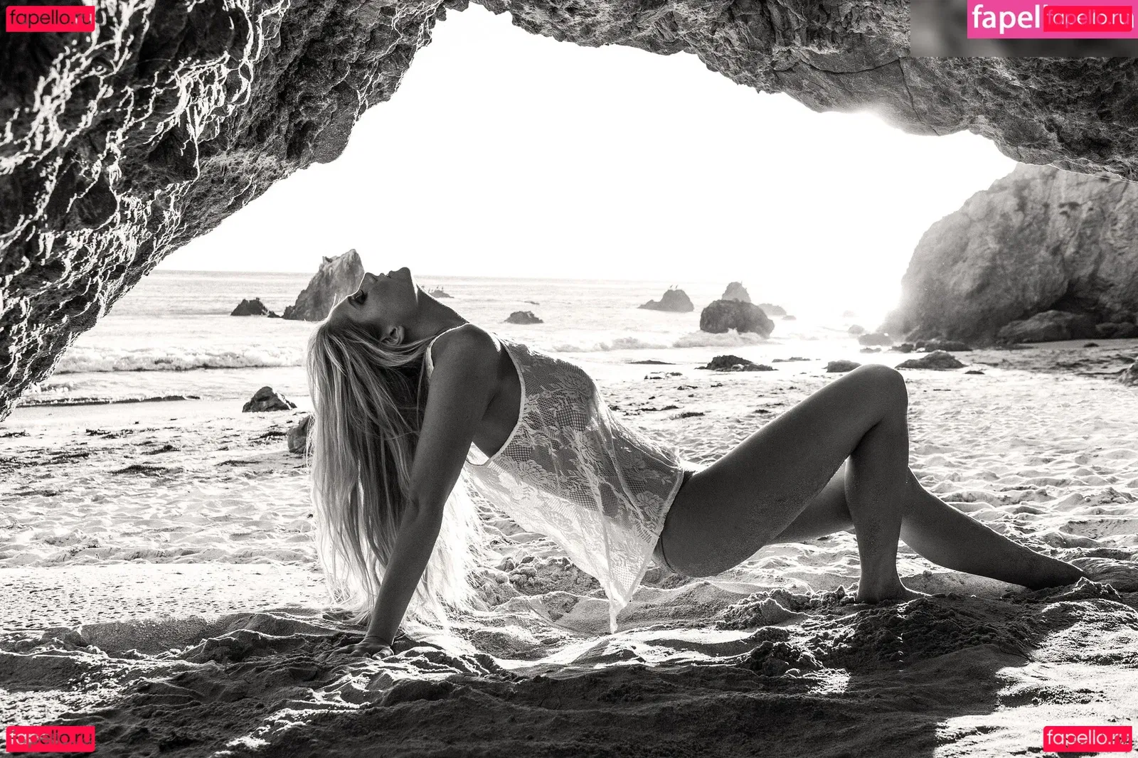 Genevieve Morton Onlyfans Photo Gallery 