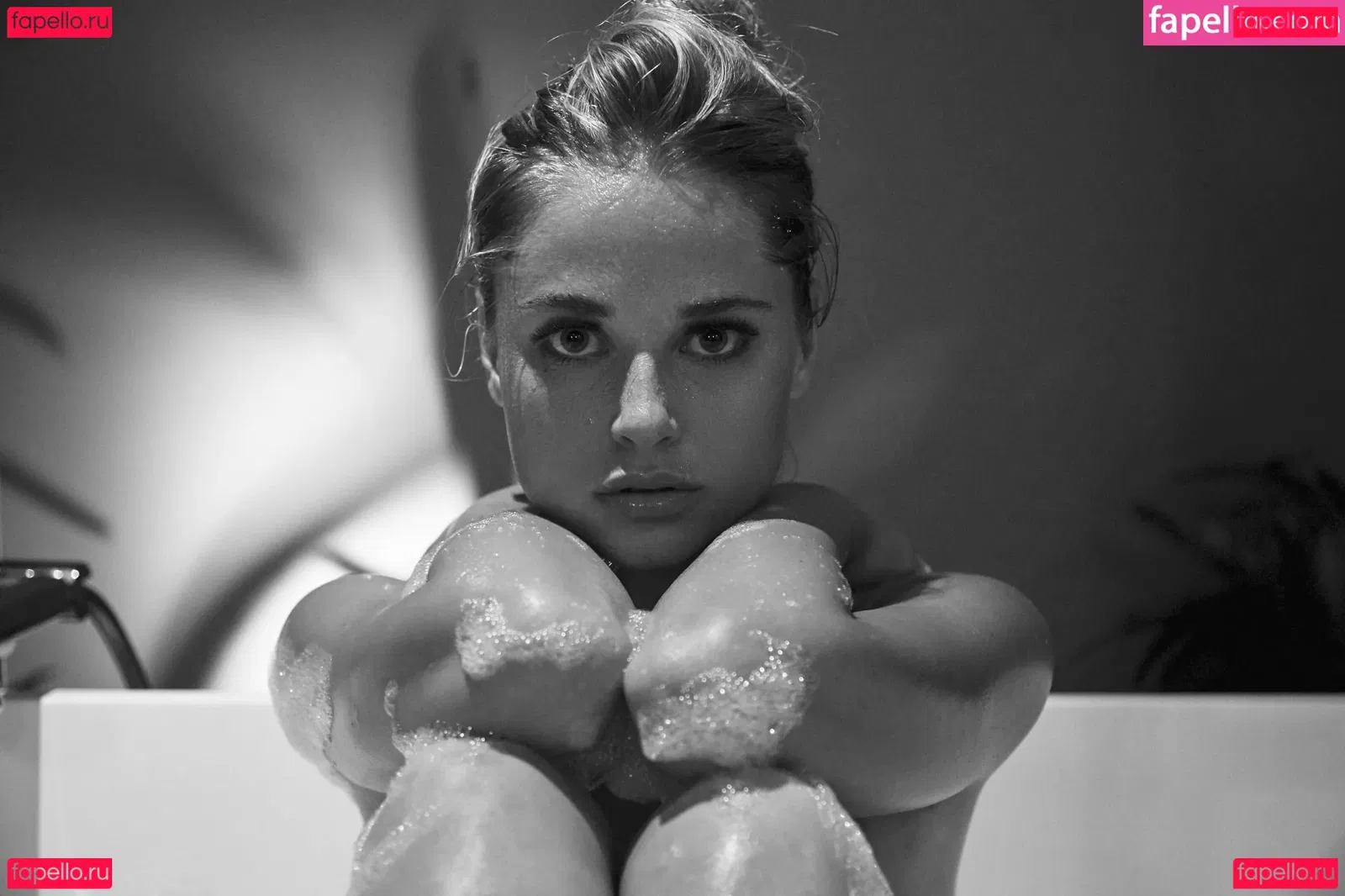 Genevieve Morton Onlyfans Photo Gallery 