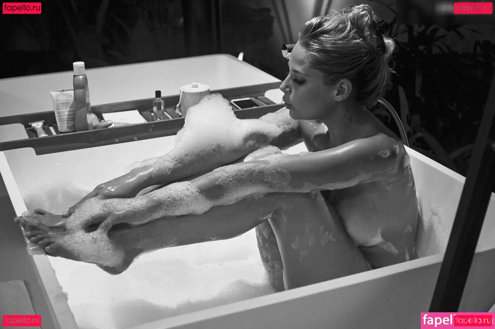 Genevieve Morton Onlyfans Photo Gallery 