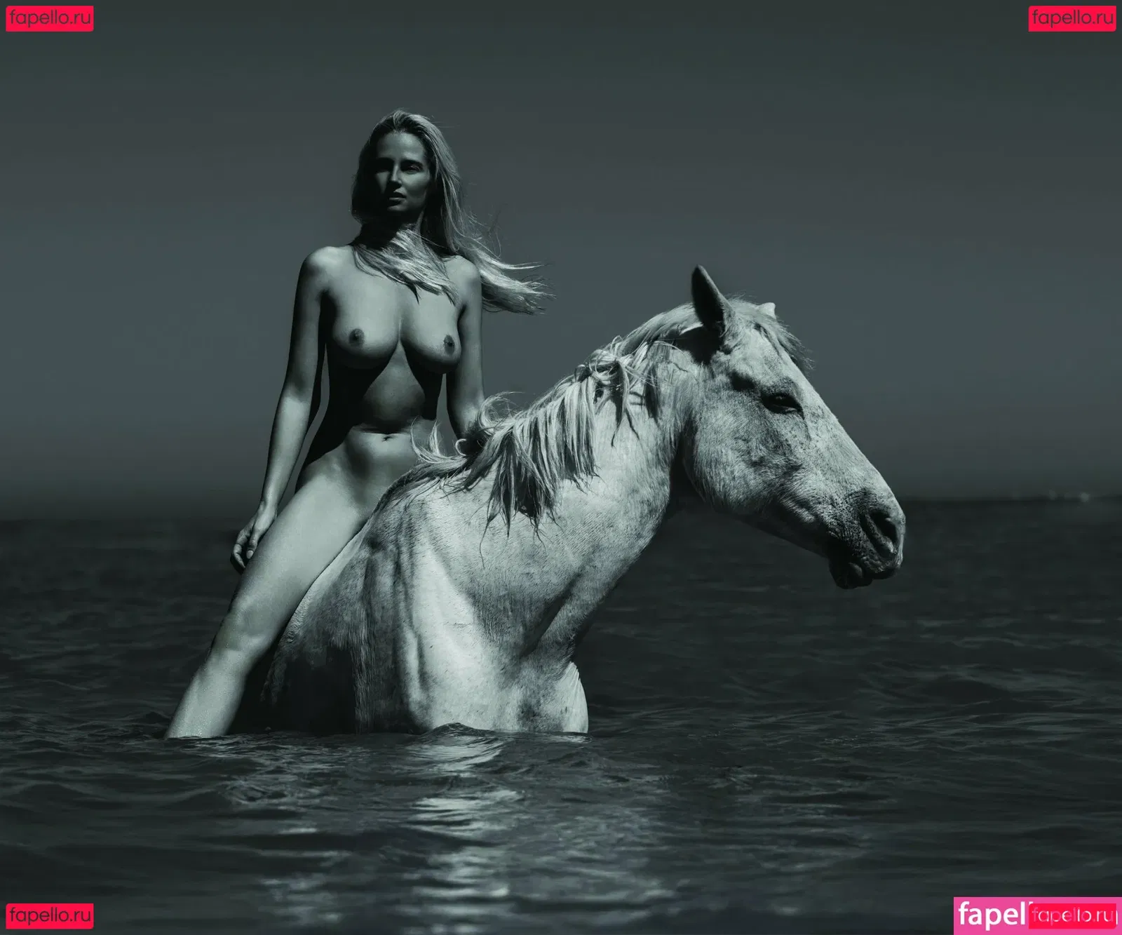 Genevieve Morton Onlyfans Photo Gallery 