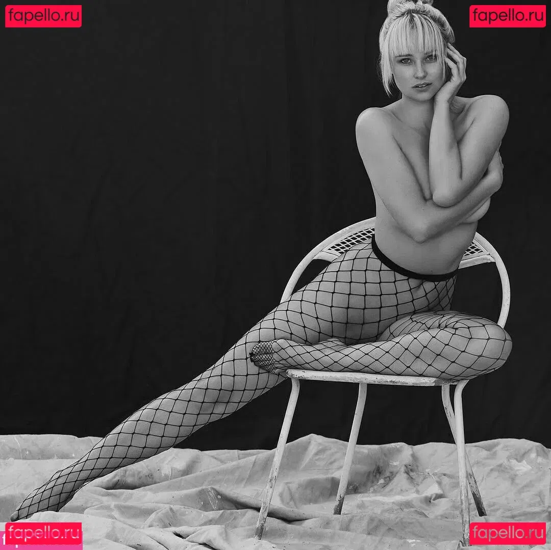 Genevieve Morton Onlyfans Photo Gallery 