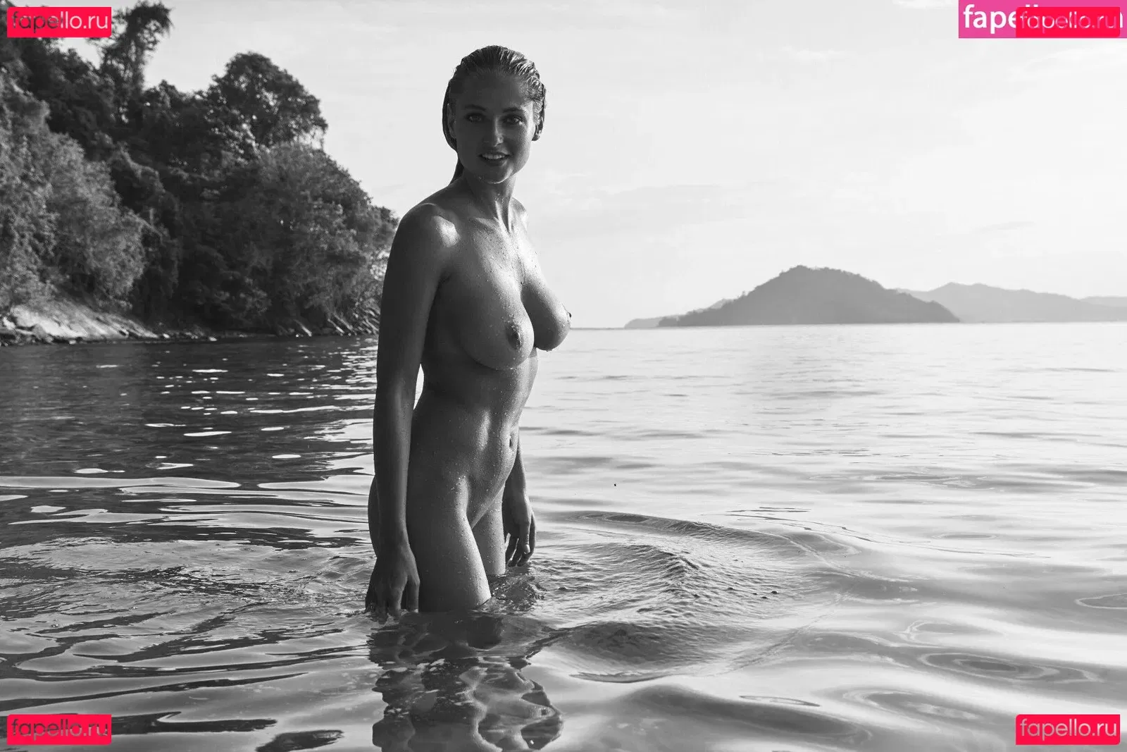 Genevieve Morton Onlyfans Photo Gallery 