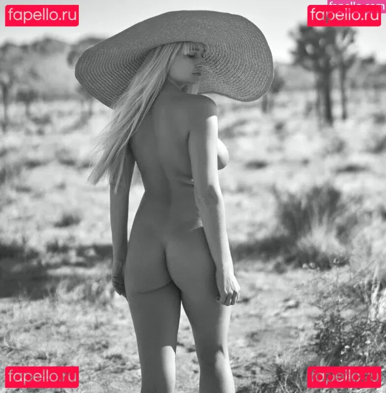 Genevieve Morton Onlyfans Photo Gallery 