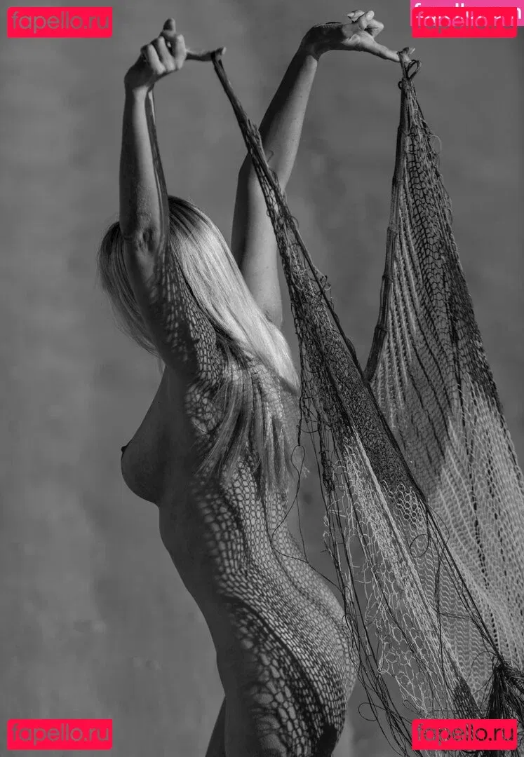 Genevieve Morton Onlyfans Photo Gallery 