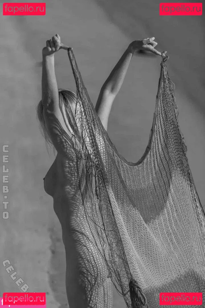 Genevieve Morton Onlyfans Photo Gallery 