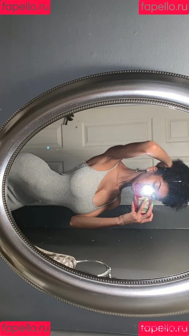 Kira Imani Onlyfans Photo Gallery 